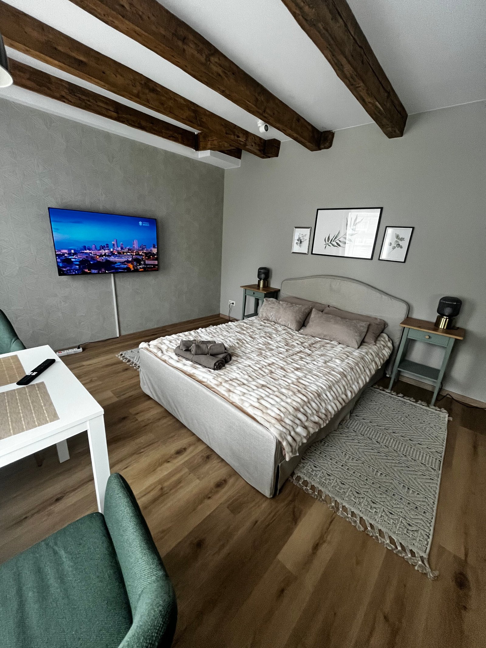 Apartaments 6
